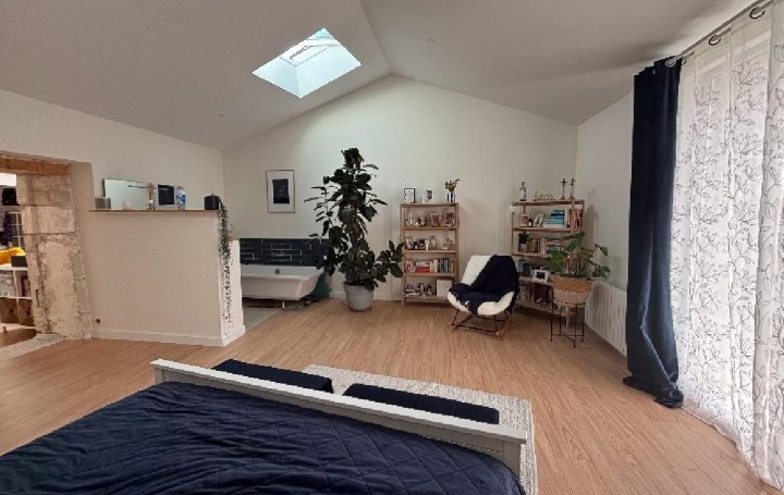 Maison MAUZE-SUR-LE-MIGNON (79210)  135 m2 263 000 € 