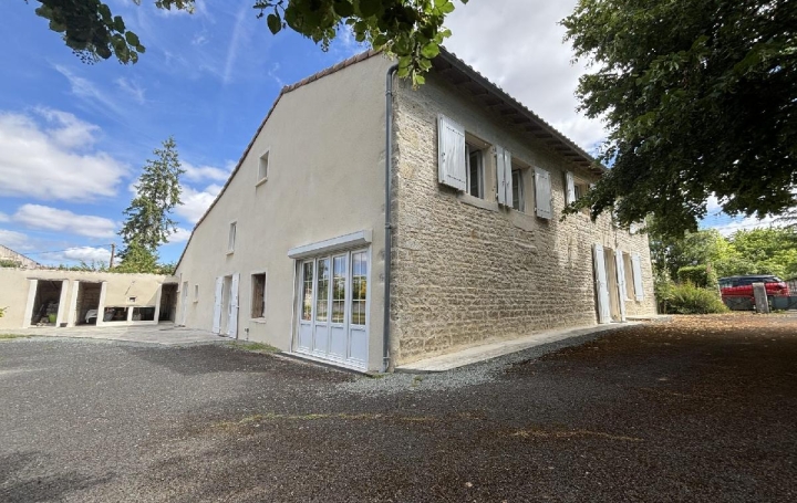Maison LA FOYE-MONJAULT (79360)  240 m2 295 000 € 