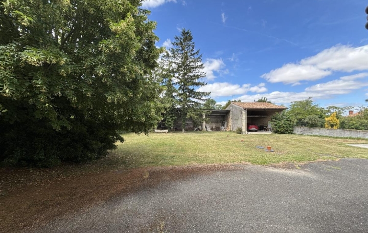 Maison LA FOYE-MONJAULT (79360)  240 m2 295 000 € 