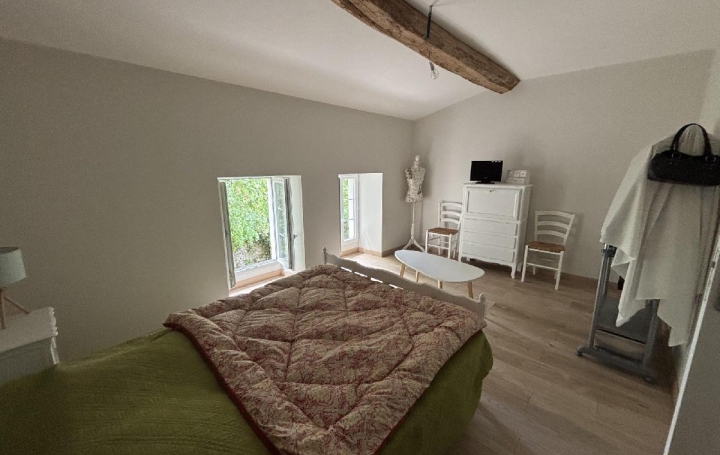 Maison LA FOYE-MONJAULT (79360)  240 m2 295 000 € 
