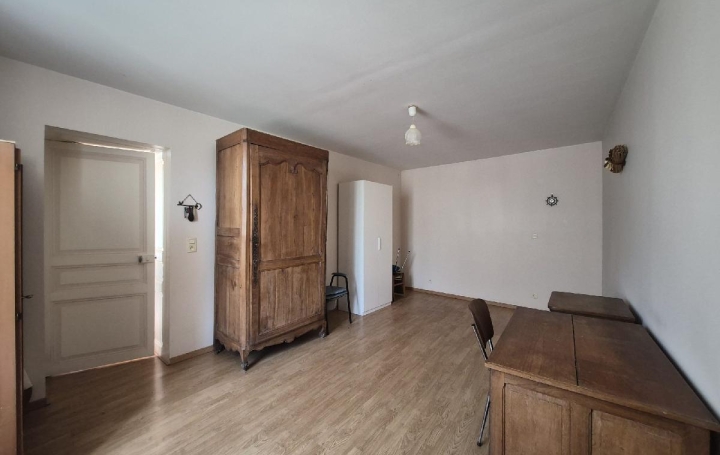 Maison LOIRE-SUR-NIE (17470)  130 m2 149 000 € 
