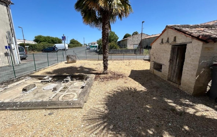 Maison PRIN-DEYRANCON (79210)  91 m2 143 000 € 