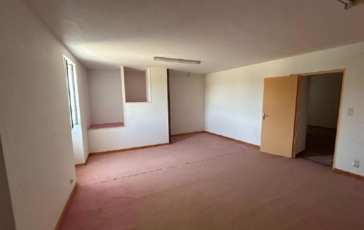 Maison PRIN-DEYRANCON (79210)  112 m2 76 000 € 
