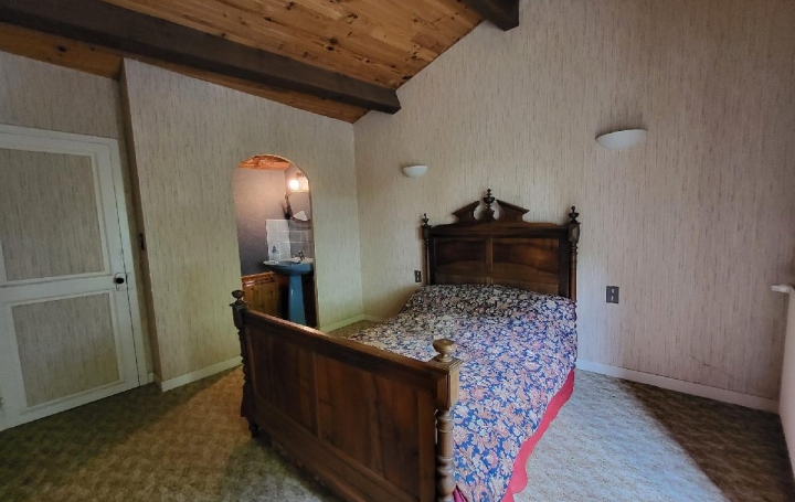 Maison LOULAY (17330)  162 m2 149 800 € 