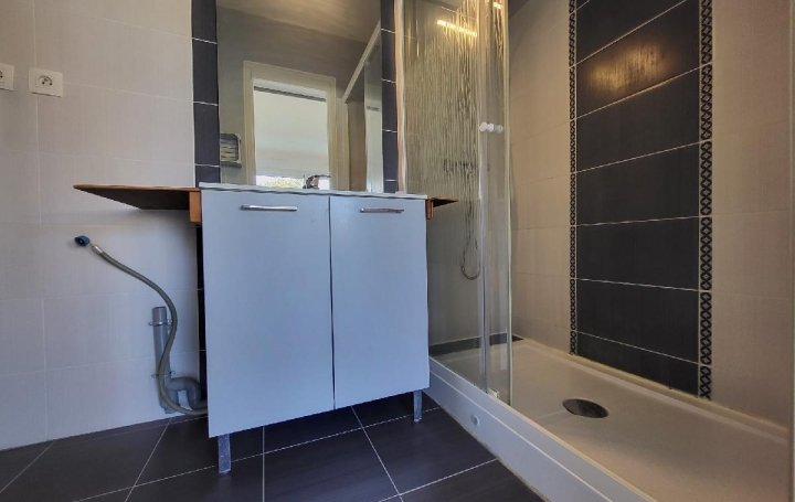 2 Pièces LA ROCHELLE (17000)  44 m2 189 000 € 