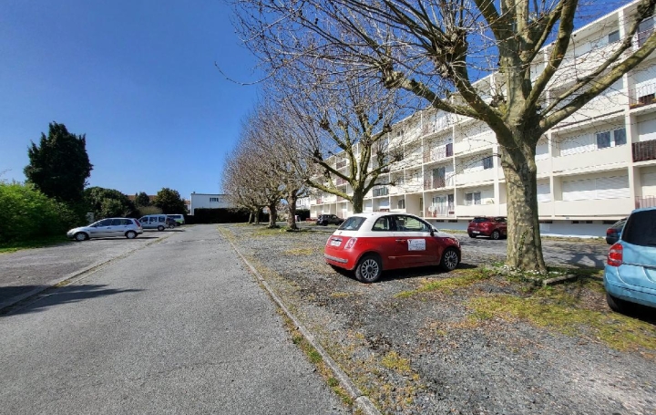 2 Pièces LA ROCHELLE (17000)  44 m2 189 000 € 