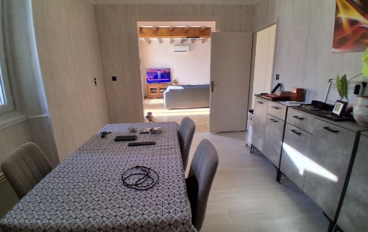 Maison SAINT-JULIEN-DE-L'ESCAP (17400)  135 m2 246 000 € 