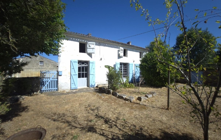 Maison / Villa SAINT-SAVINIEN (17350) 148 m<sup>2</sup> 210 000 € 