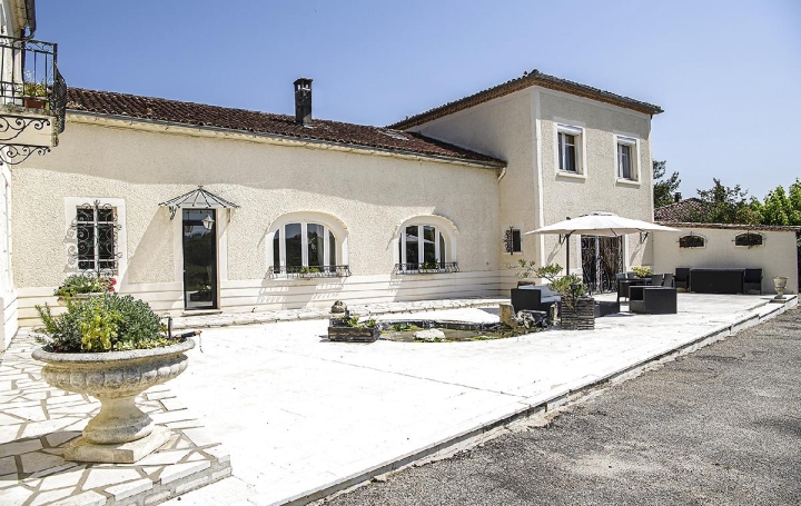 Terrain ESCOUSSANS (33760)  210 000 m2 1 650 000 € 