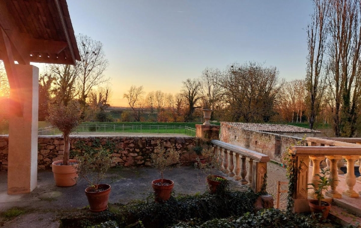 Maison LA REOLE (33190)  242 m2 446 770 € 