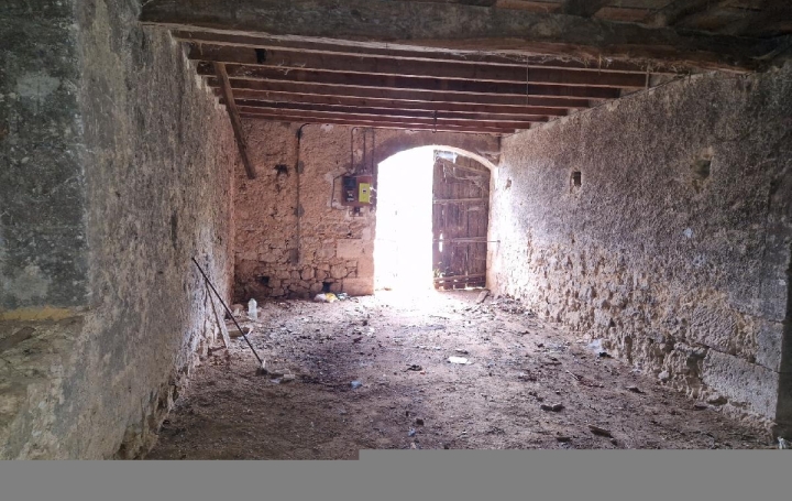 Maison LADAUX (33760)  95 m2 125 000 € 