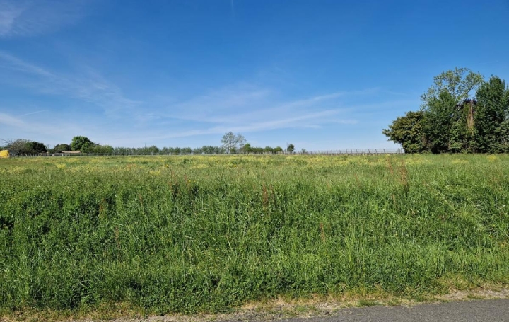 Terrain SAINT-PIERRE-DE-MONS (33210)  1 024 m2 63 800 € 