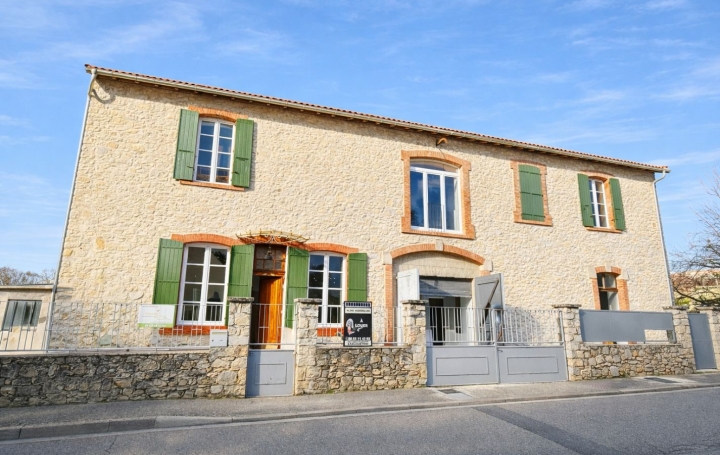 4 Pièces VAISON-LA-ROMAINE (84110)  100 m2 1 050 € 