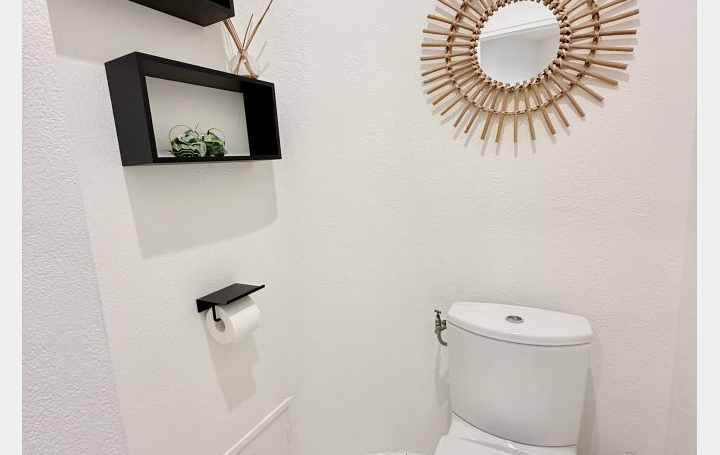 3 Pièces VAISON-LA-ROMAINE (84110)  72 m2 750 € 