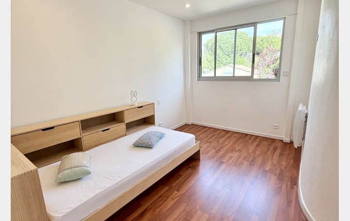 3 Pièces VAISON-LA-ROMAINE (84110)  72 m2 750 € 