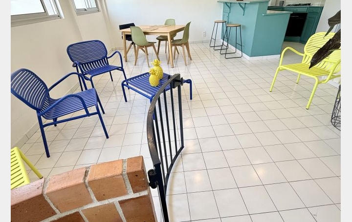 3 Pièces VAISON-LA-ROMAINE (84110)  72 m2 750 € 