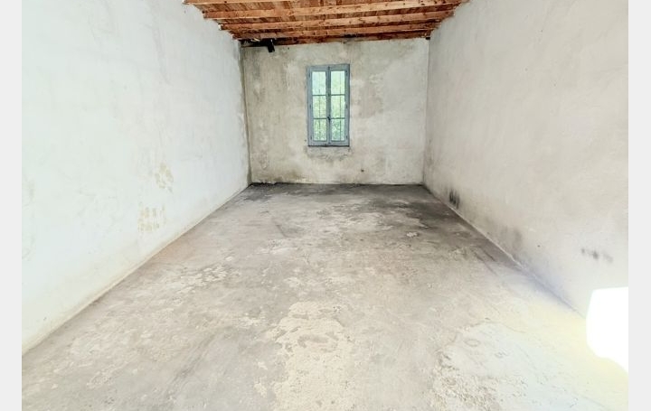 3 Pièces VAISON-LA-ROMAINE (84110)  72 m2 850 € 