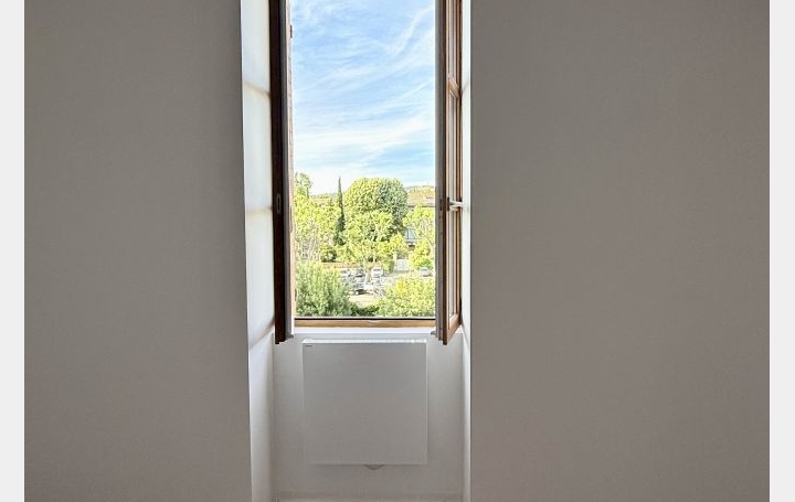 Maison GIGONDAS (84190)  70 m2 700 € 