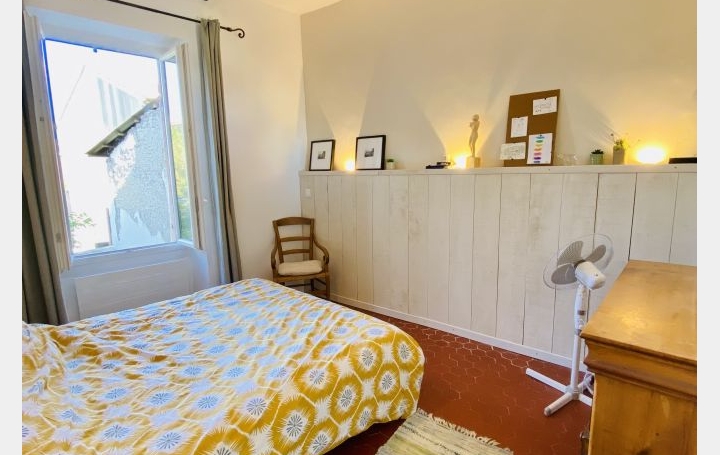 Maison MONTEUX (84170)  155 m2 305 000 € 