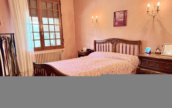 Maison VAISON-LA-ROMAINE (84110)  250 m2 483 000 € 