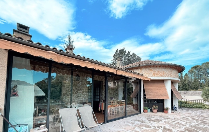 Maison VAISON-LA-ROMAINE (84110)  250 m2 483 000 € 