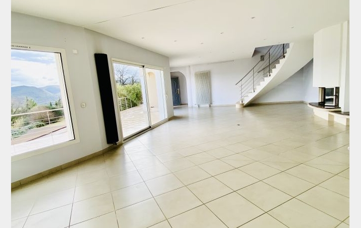 Villa VIVIERS (07220)  205 m2 695 000 € 