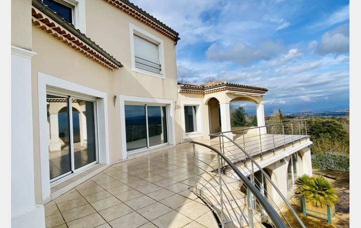 Réseau Immo-diffusion : Villa  VIVIERS  205 m2 695 000 € 