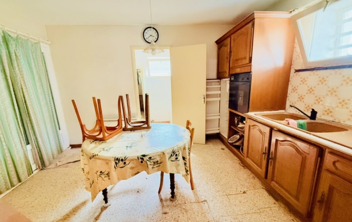 Maison LAGARDE-PAREOL (84290)  120 m2 265 000 € 