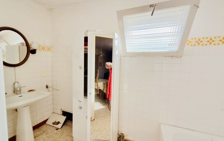 Maison LAGARDE-PAREOL (84290)  120 m2 265 000 € 