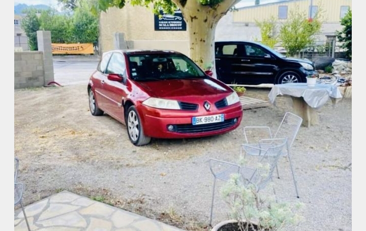 Maison de village VIOLES (84150)  160 m2 290 000 € 