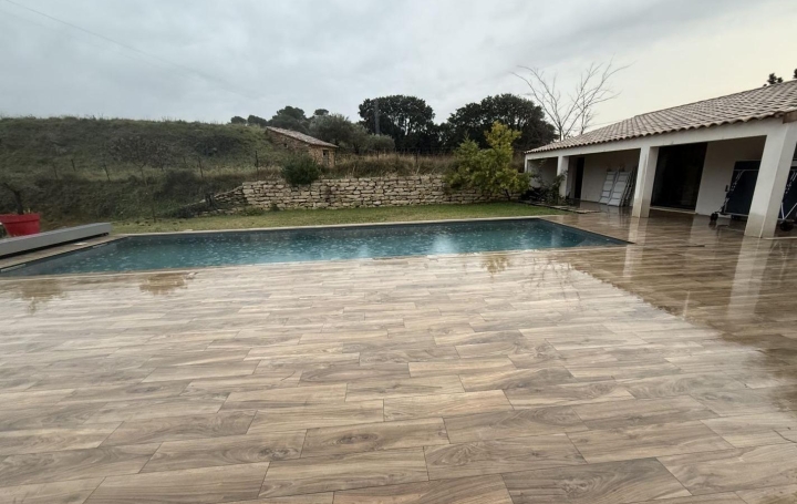 Villa BEAUMES-DE-VENISE (84190)  166 m2 690 000 € 