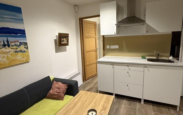 Villa BEAUMES-DE-VENISE (84190)  166 m2 690 000 € 