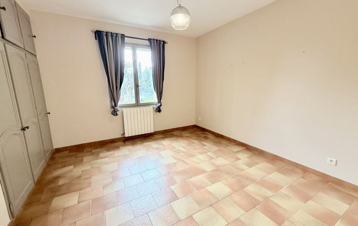 Maison SARRIANS (84260)  135 m2 440 000 € 