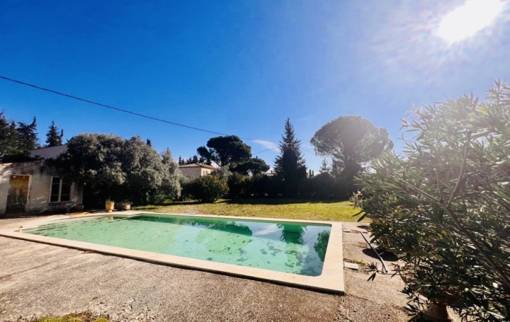 Villa CARPENTRAS (84200)  120 m2 385 000 € 