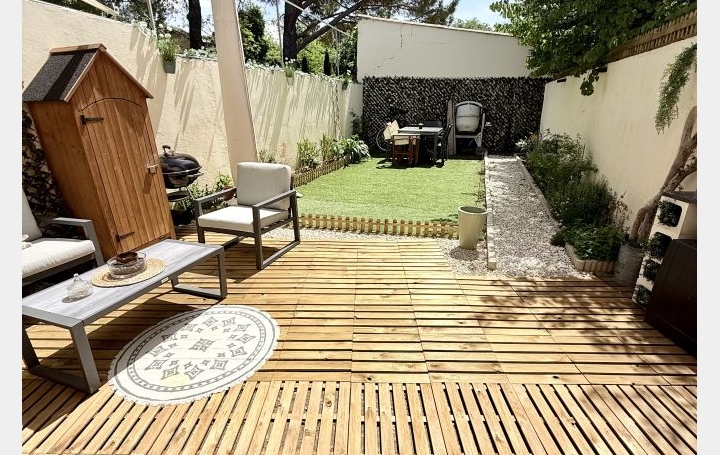 Maison COURTHEZON (84350)  75 m2 220 000 € 