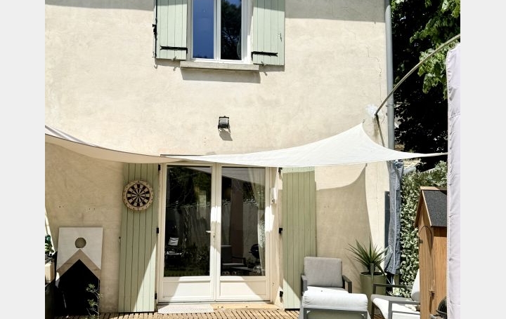 Maison COURTHEZON (84350)  75 m2 220 000 € 