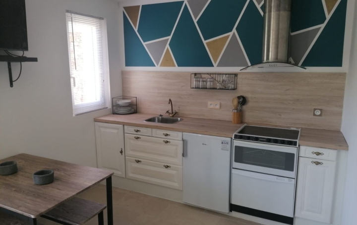 1 Pièce VAISON-LA-ROMAINE (84110)  60 m2 195 000 € 