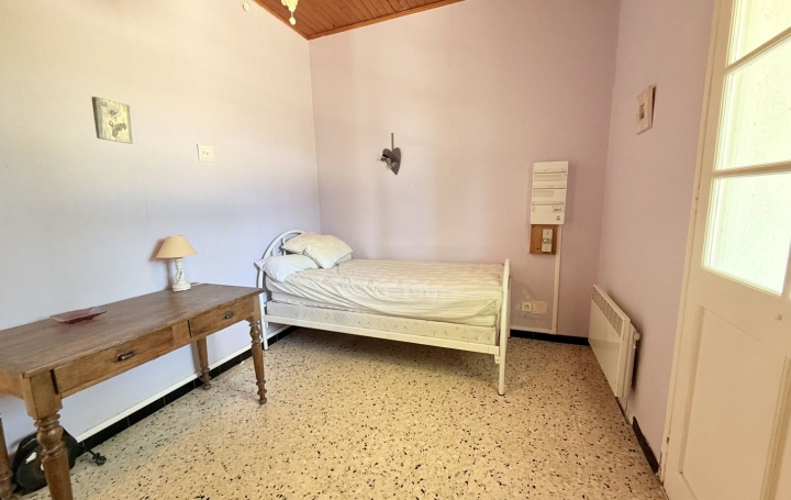 Maison VACQUEYRAS (84190)  82 m2 275 000 € 