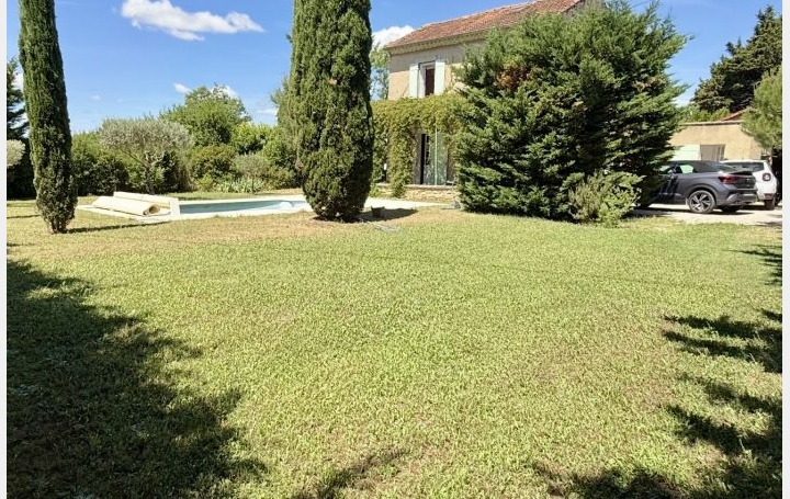 Maison VACQUEYRAS (84190)  82 m2 275 000 € 
