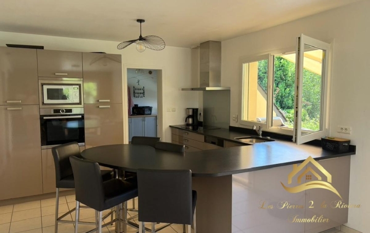 Maison LA FORET-FOUESNANT (29940)  153 m2 549 900 € 