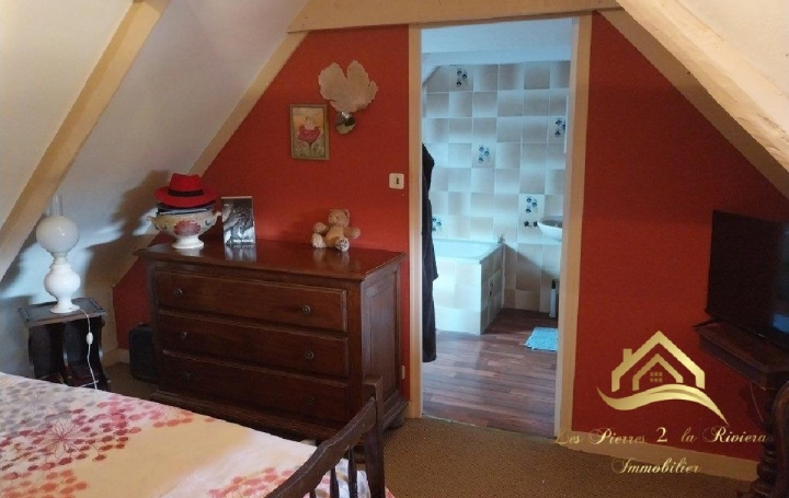 Maison SAINT-EVARZEC (29170)  121 m2 299 205 € 