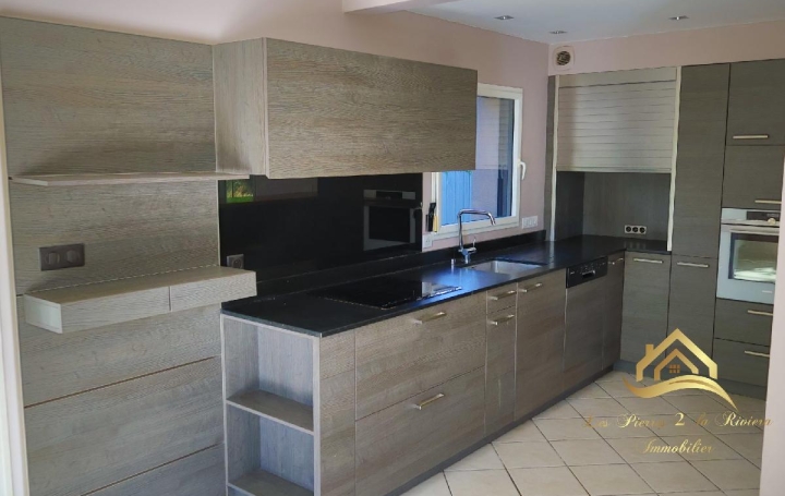 Maison FOUESNANT (29170)  160 m2 550 000 € 