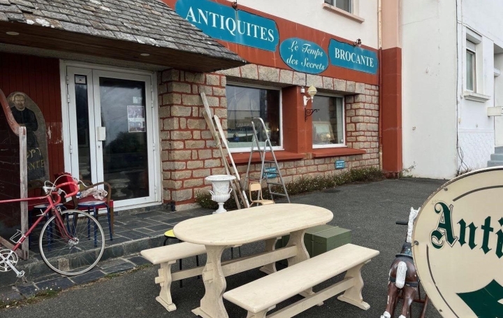 Local commercial PLOUHINEC (29780)  131 m2 142 900 € 