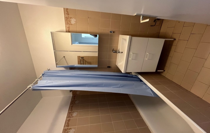 3 Pièces AUDIERNE (29770)  63 m2 189 900 € 