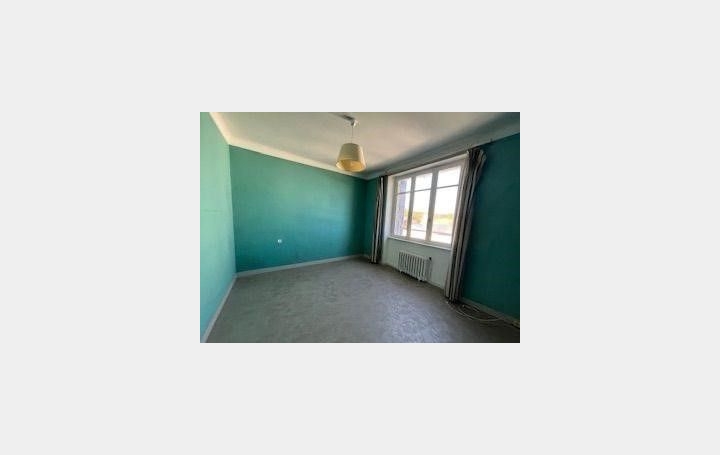 Maison PLOGOFF (29770)  110 m2 284 000 € 