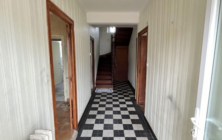 Maison POULDREUZIC (29710)  157 m2 175 000 € 