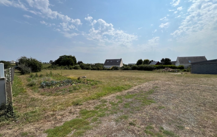 Terrain PLOUHINEC (29780)   73 400 € 