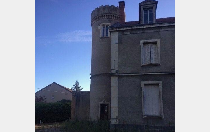 Réseau Immo-diffusion : Appartement P6  CUZIEU  230 m2 125 000 € 