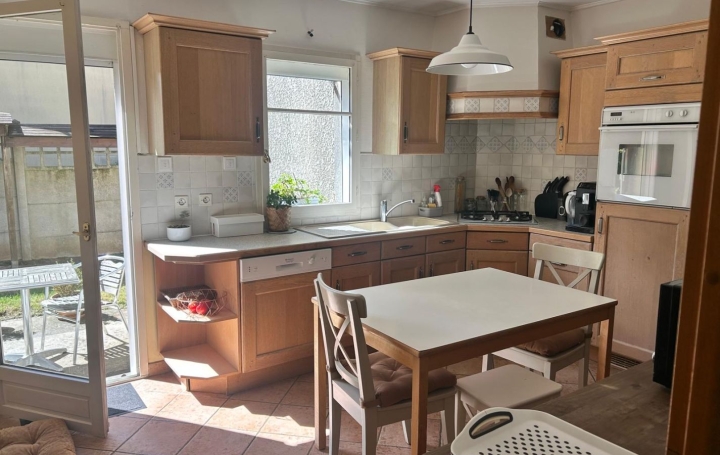 Maison NOISEAU (94880)  131 m2 425 000 € 