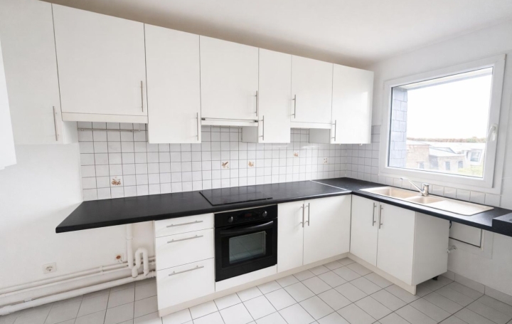 3 Pièces NOISEAU (94880)  67 m2 220 000 € 